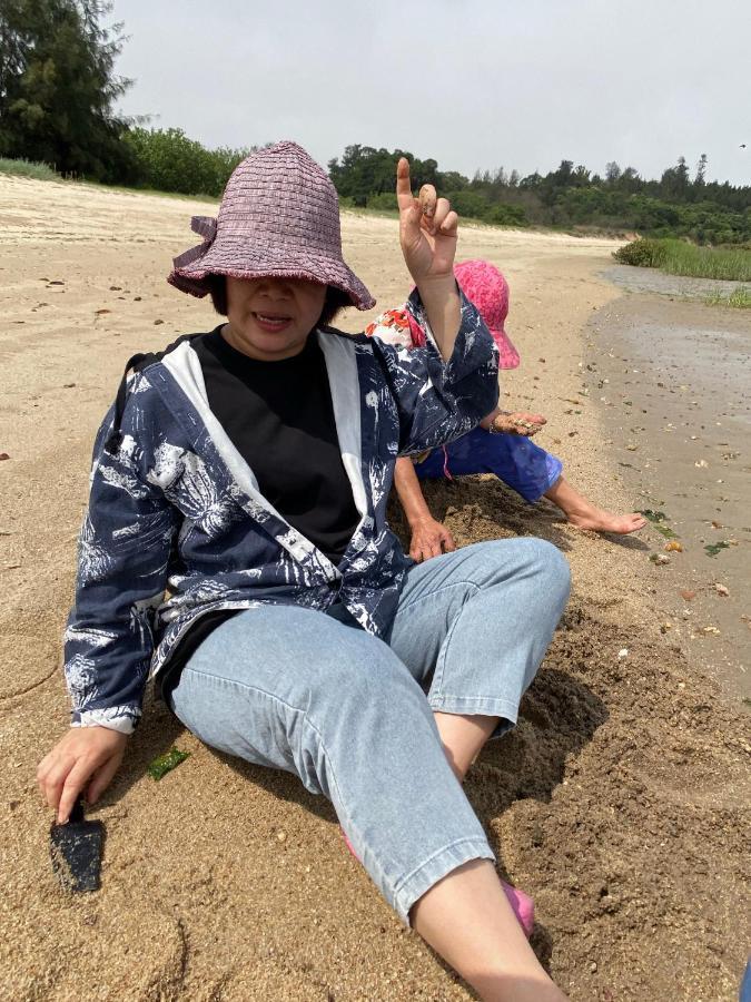 Qg Life 城中館 寵物親子釣魚人民宿 Цзиньчэн Экстерьер фото
