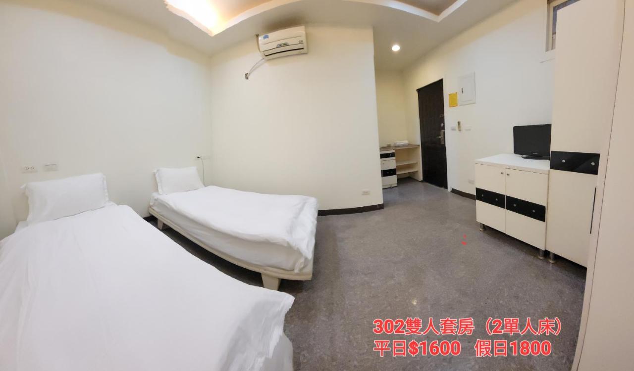Qg Life 城中館 寵物親子釣魚人民宿 Цзиньчэн Экстерьер фото